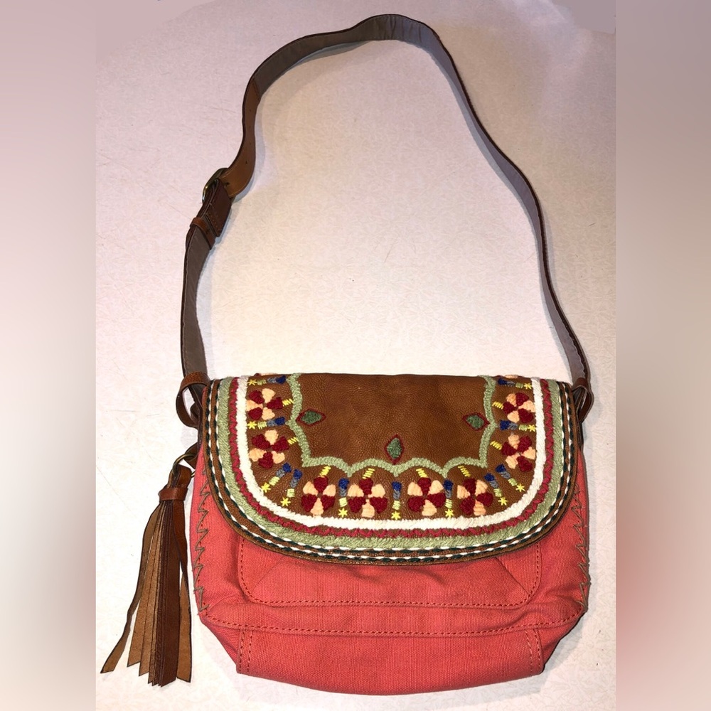 New Lucky Brand Sunset Embroidered Tan Leather Crossbody Bag in Melon